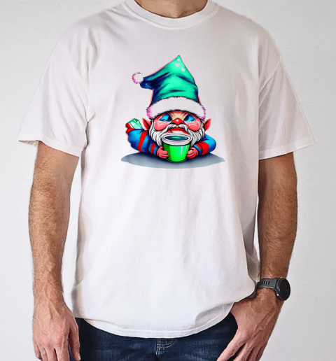 Adorable gnome surrounded by gifts T-Shirt Classic Men's T-shirt