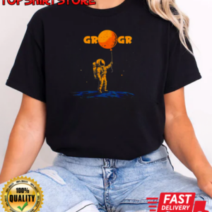 Astronaut stars space grogr moon T-Shirt Classic Women's T-shirt