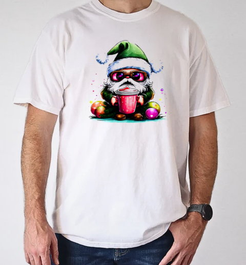 Cute Santa Claus with sunglasses and iced coffee T-Shirt Classic Men's T-shirt