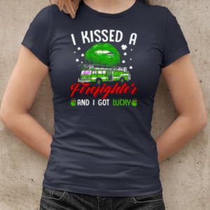 I Kissed A Firefighter And I Got Lucky T-Shirt Classic Women's T-shirt