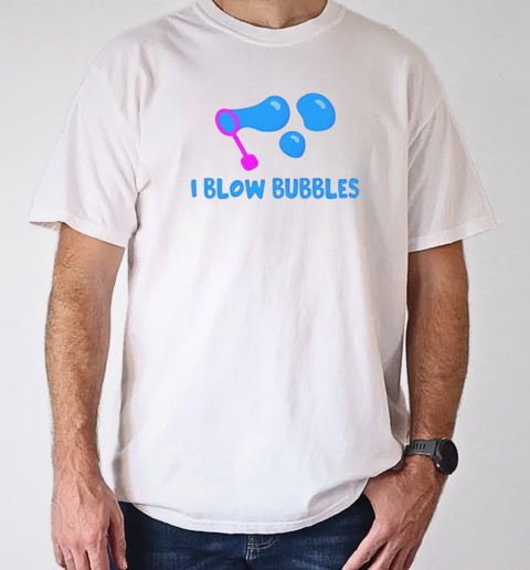 I blow bubbles T-Shirt Classic Men's T-shirt