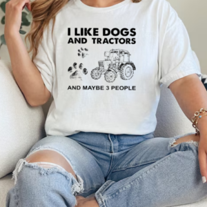 Like Dog And Tractor Maybe 3 People T-Shirt Classic Women's T-shirt