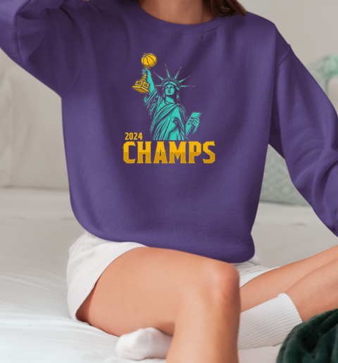 Statue Of Liberty New York Liberty 2024 WNBA Champs T-Shirt Unisex Sweatshirt